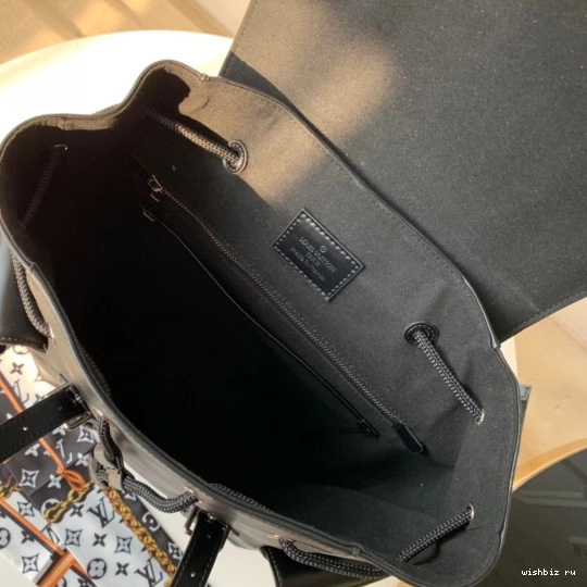 WIS LOUIS CHRISTOPHER PM VUITTON 0321